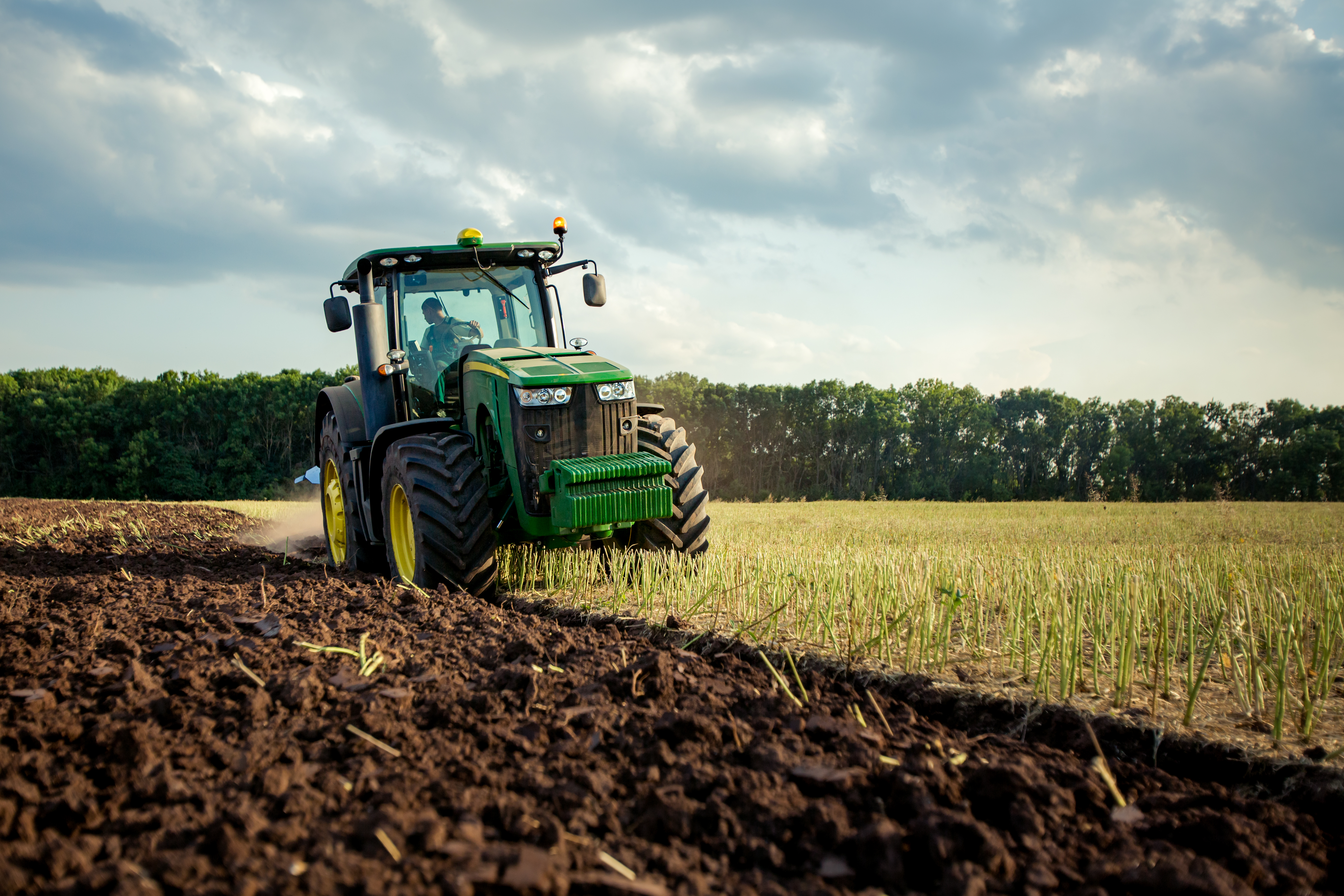 us-crop-tractor-2